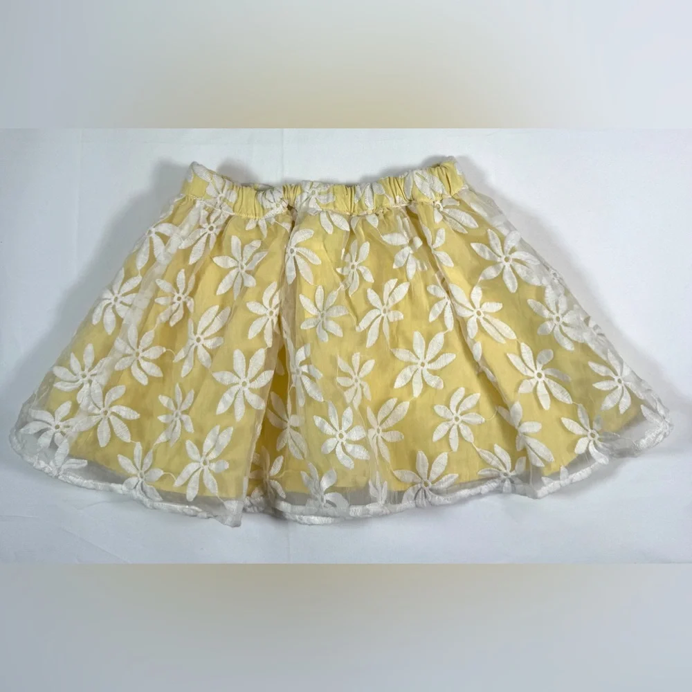 GYMBOREE Girls Floral Embroidered Skirt 5T Cottagecore Spring Mesh‎ Cute
